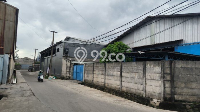 Disewakan Gudang di Cipondoh Tangerang LT 800m2, LB 500m2 Disewakan Gudang di Cipondoh Tangerang LT 800m2, LB 500m2