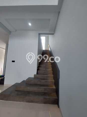 For Sale! Luxury House LT 304m2 Desain Elegan di Cikupa Citra Raya For Sale! Luxury House LT 304m2 Desain Elegan di Cikupa Citra Raya
