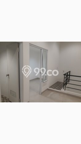 Hunian Mewah Dijual LT 102m2 di Kelapa Gading, Jakarta Utara Hunian Mewah Dijual LT 102m2 di Kelapa Gading, Jakarta Utara