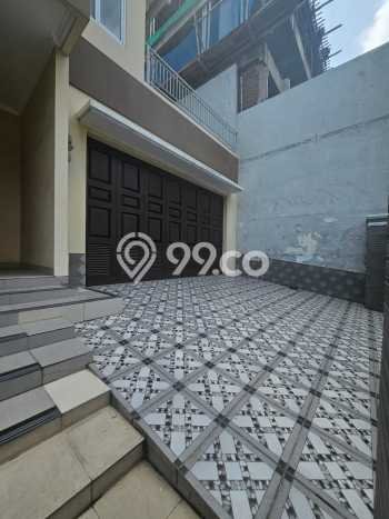 Ready to Use! Luxury House LT 380m2 Desain Modern di Sunter Ready to Use! Luxury House LT 380m2 Desain Modern di Sunter