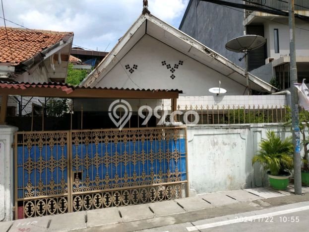 Ready to Use! Premium House LT 420m2 Desain Modern di Kartini Ready to Use! Premium House LT 420m2 Desain Modern di Kartini