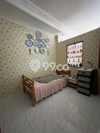 Dijual! Ruko di Jelambar Jakarta Barat LT 80m2 / LB 320m2 Kawasan Strategis Dijual! Ruko di Jelambar Jakarta Barat LT 80m2 / LB 320m2 Kawasan Strategis