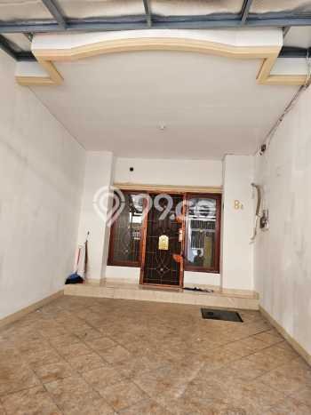 Dijual Rumah Eksklusif 3 KT di Jelambar, Jakarta Barat Dijual Rumah Eksklusif 3 KT di Jelambar, Jakarta Barat