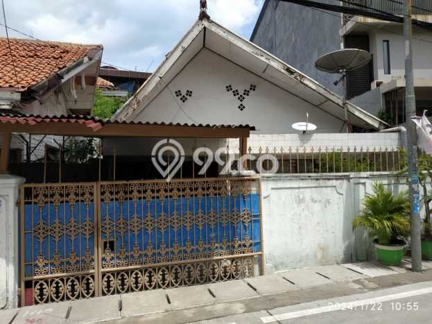 Ready to Use! Premium House LT 420m2 Desain Modern di Kartini Ready to Use! Premium House LT 420m2 Desain Modern di Kartini