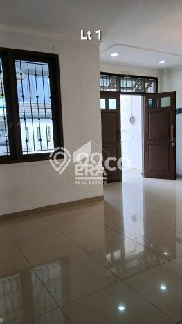 Rumah sewa siap pakai 3 Kamar Tidur di Sunter, Jakarta Utara Rumah sewa siap pakai 3 Kamar Tidur di Sunter, Jakarta Utara