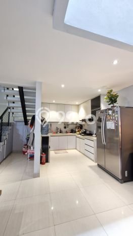 Rumah Luxury Modern Siap Huni di Sunter Jakarta Utara Rumah Luxury Modern Siap Huni di Sunter Jakarta Utara