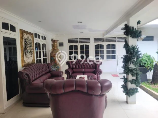 Rumah Eksklusif Dijual LT 684m2 di Duren Sawit, Jakarta Timur Rumah Eksklusif Dijual LT 684m2 di Duren Sawit, Jakarta Timur