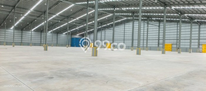 Gudang Disewa di Cikarang Selatan, Bekasi, LT 13000m2 / LB 8500m2 Gudang Disewa di Cikarang Selatan, Bekasi, LT 13000m2 / LB 8500m2