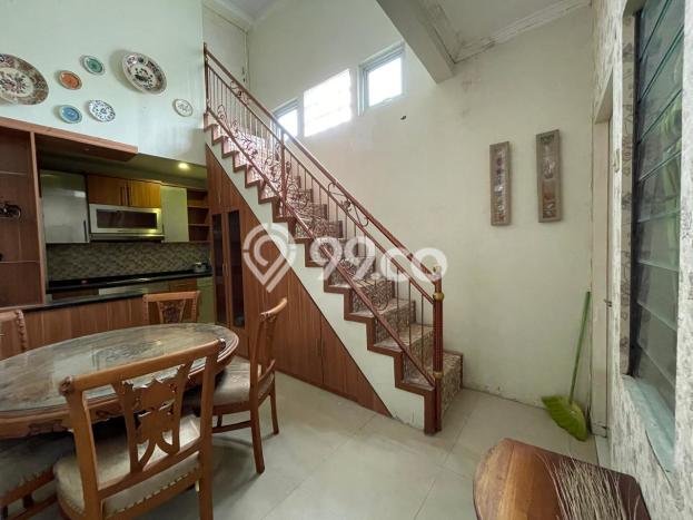 Dijual Cepat Rumah Bagus Siap Huni LB 150m2 di Semarang Timur, Semarang Dijual Cepat Rumah Bagus Siap Huni LB 150m2 di Semarang Timur, Semarang