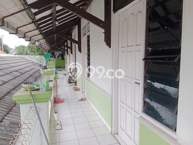 Peluang Investasi! Rumah Kost Dijual di Semarang Tengah, Semarang, 14 KT, 5 KM, Luas 105m2 Peluang Investasi! Rumah Kost Dijual di Semarang Tengah, Semarang, 14 KT, 5 KM, Luas 105m2