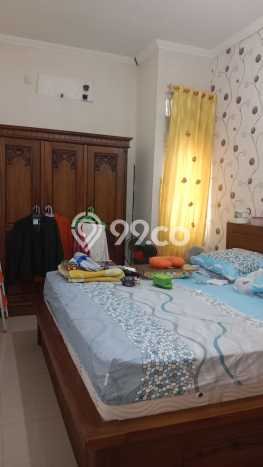 For Sale Rumah 4 Kamar Lokasi Ideal Bagus dan Strategis di Tembalang For Sale Rumah 4 Kamar Lokasi Ideal Bagus dan Strategis di Tembalang
