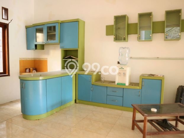 Hunian Mewah Dijual LT 220m2 di Banyumanik, Semarang Hunian Mewah Dijual LT 220m2 di Banyumanik, Semarang