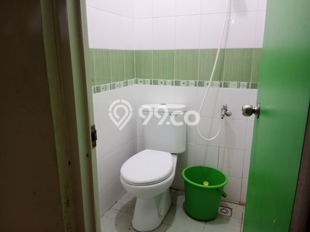 Peluang Investasi! Rumah Kost Dijual di Semarang Tengah, Semarang, 14 KT, 5 KM, Luas 105m2 Peluang Investasi! Rumah Kost Dijual di Semarang Tengah, Semarang, 14 KT, 5 KM, Luas 105m2