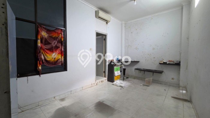 Unit Gudang Dijual di Semarang Timur Semarang Luas Bangunan 600m2 Unit Gudang Dijual di Semarang Timur Semarang Luas Bangunan 600m2