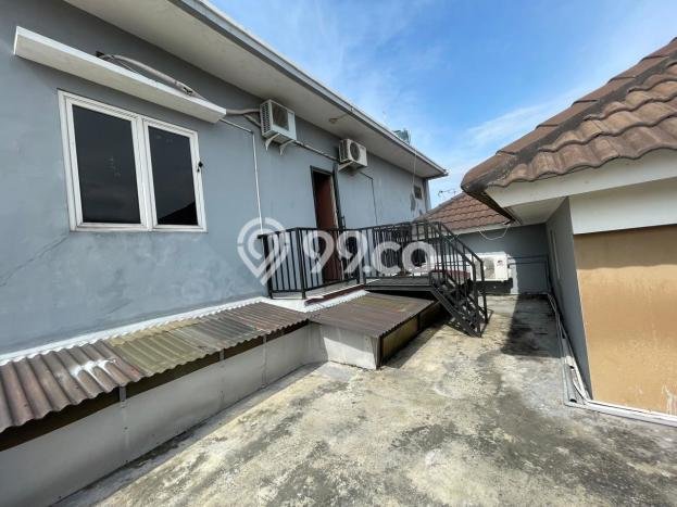 Jual Rumah Mewah Elegan Dengan View Eksklusif di Graha Padma, Semarang Jual Rumah Mewah Elegan Dengan View Eksklusif di Graha Padma, Semarang