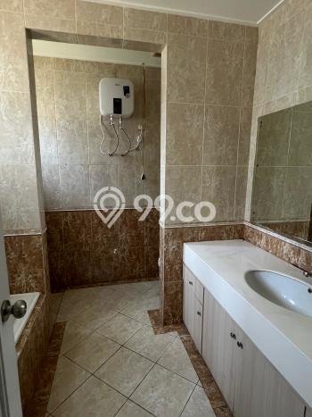 Rumah area Alam Sutera, 3 KM, Design Modern, LT 420m² LB 320m² Rumah area Alam Sutera, 3 KM, Design Modern, LT 420m² LB 320m²