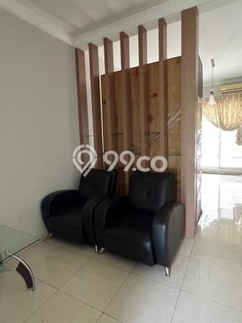 Rumah di Alam Sutera, 3 KT, Dekat Pusat Kota, Luas 200m² Bangunan 210m² Rumah di Alam Sutera, 3 KT, Dekat Pusat Kota, Luas 200m² Bangunan 210m²