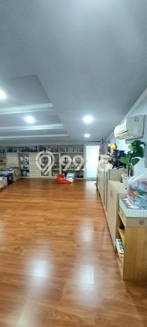 Lokasi strategis! Rumah siap huni disewakan di Kelapa Gading LB 250m2 Lokasi strategis! Rumah siap huni disewakan di Kelapa Gading LB 250m2