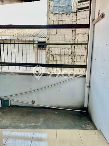 Hunian Cantik Modern Lb 102m2 di Jatinegara, Jakarta Timur Hunian Cantik Modern Lb 102m2 di Jatinegara, Jakarta Timur