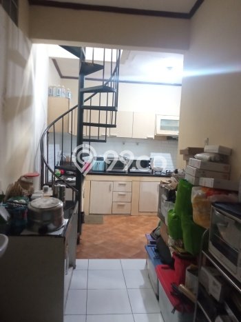 Rumah Elit Modern Tanpa Renovasi di Jati Padang Jakarta Selatan Rumah Elit Modern Tanpa Renovasi di Jati Padang Jakarta Selatan