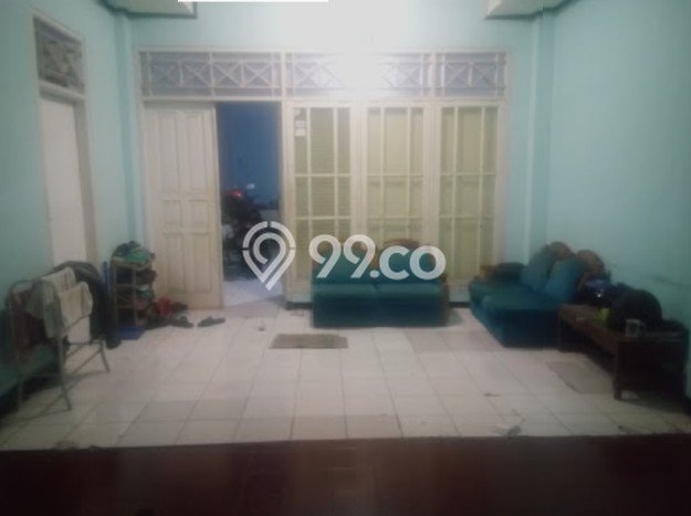 Kost Dijual Lokasi Beji, Depok, Spesifikasi 20 Kamar Tidur dan Luas 120m2 Kost Dijual Lokasi Beji, Depok, Spesifikasi 20 Kamar Tidur dan Luas 120m2