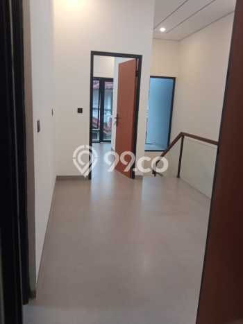 Rumah Strategis Minimalis Lb 127m2 di Pasar Minggu, Jakarta Selatan Rumah Strategis Minimalis Lb 127m2 di Pasar Minggu, Jakarta Selatan