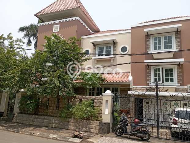 Dijual Rumah Mewah Megah Dengan View Cantik di Citra Garden, Jakarta Barat Dijual Rumah Mewah Megah Dengan View Cantik di Citra Garden, Jakarta Barat
