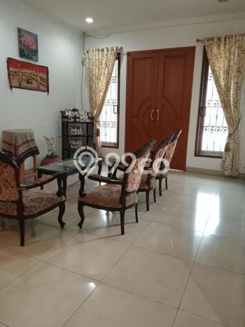 Ready to Use! Luxury House LT 346m2 Desain Modern di Pondok Kelapa Ready to Use! Luxury House LT 346m2 Desain Modern di Pondok Kelapa