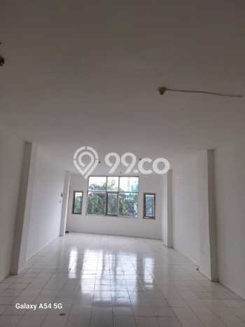 Hunian Mewah Dijual LT 164m2 di Johar Baru, Jakarta Pusat Hunian Mewah Dijual LT 164m2 di Johar Baru, Jakarta Pusat
