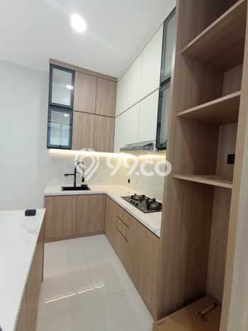 Rumah di Pondok Kelapa, Jakarta Timur, Luas 192m2m² LB 231m2m² Rumah di Pondok Kelapa, Jakarta Timur, Luas 192m2m² LB 231m2m²