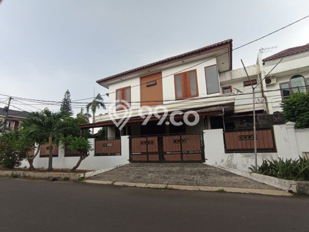Ready to Use! Luxury House LT 346m2 Desain Modern di Pondok Kelapa Ready to Use! Luxury House LT 346m2 Desain Modern di Pondok Kelapa