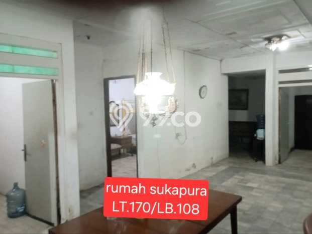 Rumah Modern Cantik 3 Kamar Bisa Langsung Pindah di Kelapa Gading Rumah Modern Cantik 3 Kamar Bisa Langsung Pindah di Kelapa Gading
