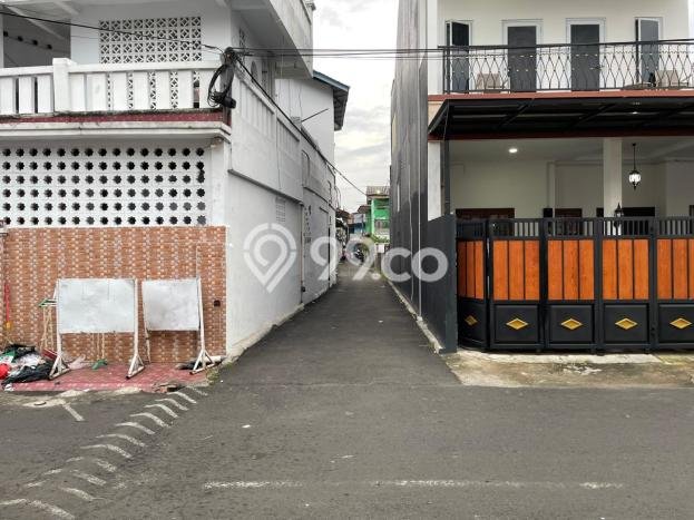Best Deal Hunian Mewah Ideal dan Luas di Matraman, Jakarta Timur Best Deal Hunian Mewah Ideal dan Luas di Matraman, Jakarta Timur