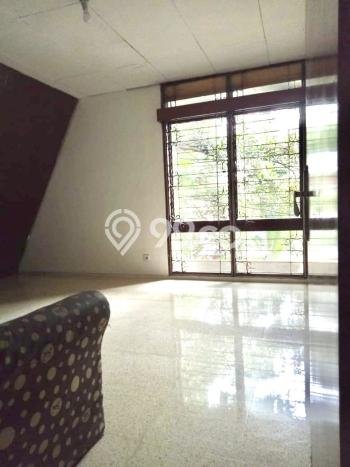 Rumah Elit Modern Siap Huni di Pejompongan Jakarta Pusat Rumah Elit Modern Siap Huni di Pejompongan Jakarta Pusat