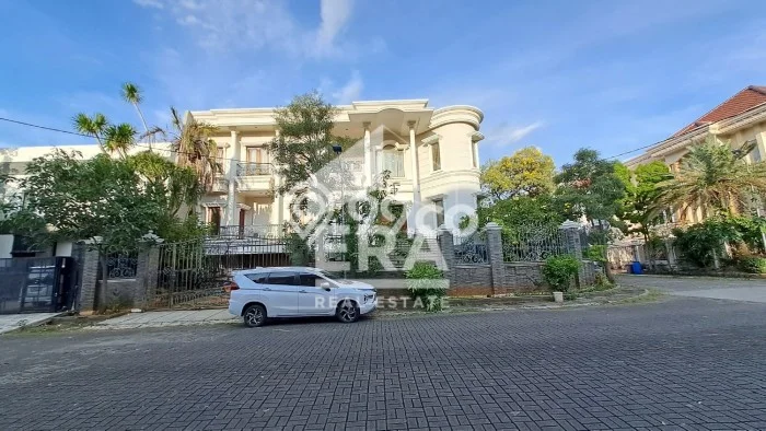 Dijual Hunian Mewah dengan Fasilitas Sekitar Komplit di Kelapa Gading, Jakarta Utara Dijual Hunian Mewah dengan Fasilitas Sekitar Komplit di Kelapa Gading, Jakarta Utara