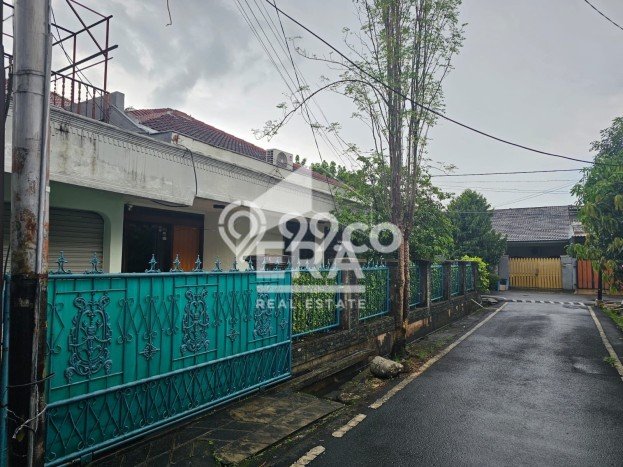 Jual Rumah Mewah Megah Dengan View Eksklusif di Cipinang, Jakarta Timur Jual Rumah Mewah Megah Dengan View Eksklusif di Cipinang, Jakarta Timur