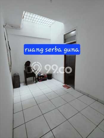 Rumah Cantik Siap Pakai Di Kelapa Gading Luas 170m2 Aman Rumah Cantik Siap Pakai Di Kelapa Gading Luas 170m2 Aman