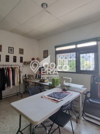 Dijual Rumah Luas Elegan Dengan View Cantik di Rawamangun, Jakarta Timur Dijual Rumah Luas Elegan Dengan View Cantik di Rawamangun, Jakarta Timur