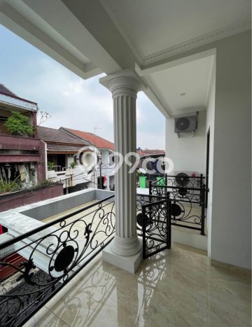 For Sale Hunian Rumah Nyaman 4 KT di Pondok Kelapa, Jakarta Timur For Sale Hunian Rumah Nyaman 4 KT di Pondok Kelapa, Jakarta Timur