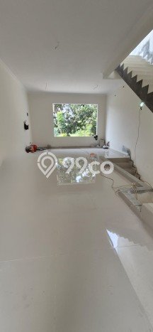 Unit Ruko Disewa Lokasi Serpong Utara, Tangerang Selatan Spesifikasi Luas Bangunan 100m2 Unit Ruko Disewa Lokasi Serpong Utara, Tangerang Selatan Spesifikasi Luas Bangunan 100m2