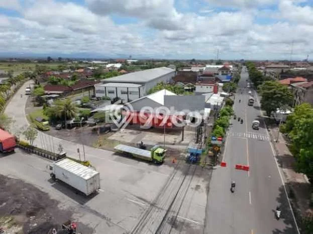 Gudang untuk Disewa di Pusat Badung Luas Bangunan 324m2 Gudang untuk Disewa di Pusat Badung Luas Bangunan 324m2