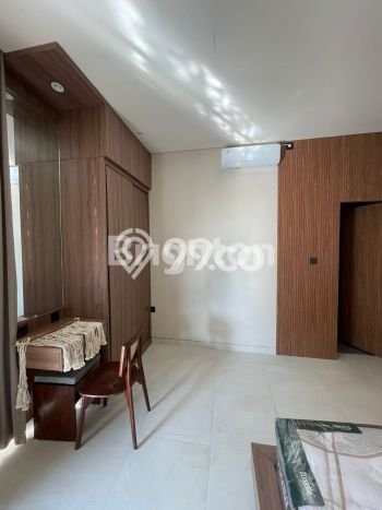 Vila Strategis di , Luas 145m2m², Posisi Premium dengan akses mudah Vila Strategis di , Luas 145m2m², Posisi Premium dengan akses mudah