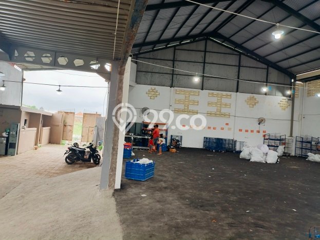 Lokasi Strategis! Dijual Gudang Bisnis di Tabanan, Tabanan Kondisi Baik Lokasi Strategis! Dijual Gudang Bisnis di Tabanan, Tabanan Kondisi Baik