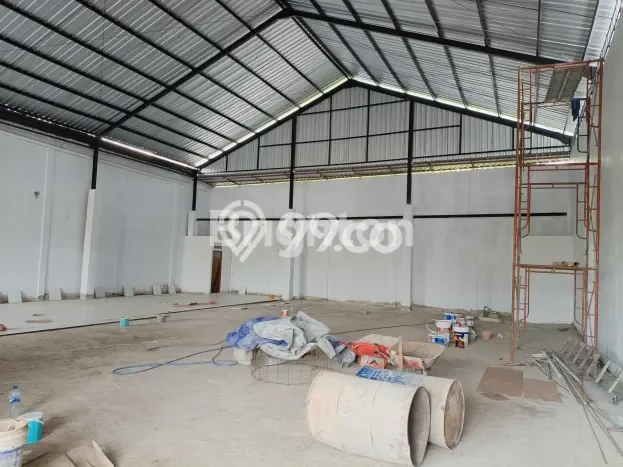 Gudang untuk Disewa di Pusat Badung Luas Bangunan 324m2 Gudang untuk Disewa di Pusat Badung Luas Bangunan 324m2