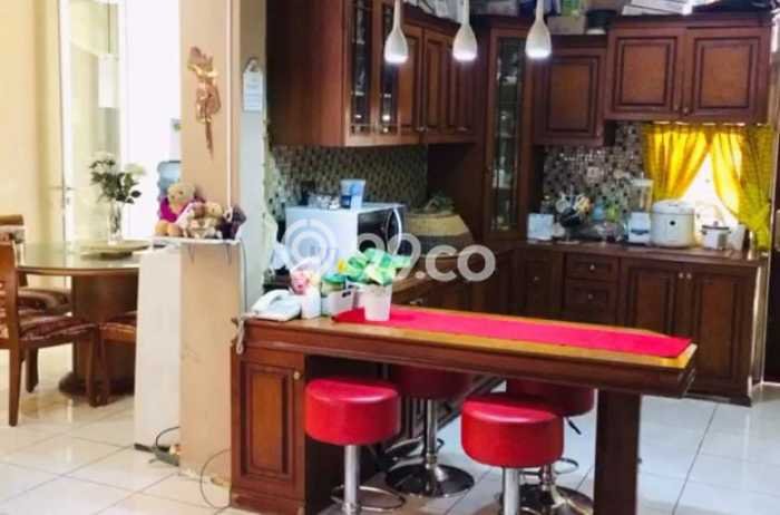 Rumah Modern 3 KT LT 216m2 di Cibubur Rumah Modern 3 KT LT 216m2 di Cibubur