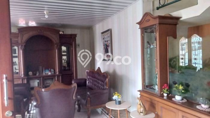 Rumah Elit Modern Siap Huni di Pondok Bambu Jakarta Timur Rumah Elit Modern Siap Huni di Pondok Bambu Jakarta Timur