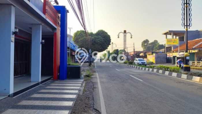 Dijual Ruko di Sumber Cirebon LT 401m2 / LB 350m2 Dijual Ruko di Sumber Cirebon LT 401m2 / LB 350m2