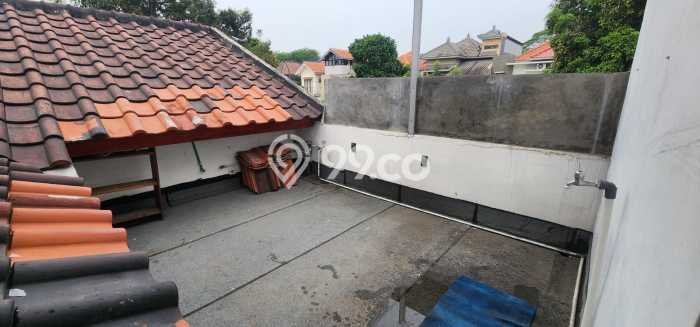 Rumah Luas Asri 3 KT Siap Pakai di Kota Wisata Bogor Rumah Luas Asri 3 KT Siap Pakai di Kota Wisata Bogor
