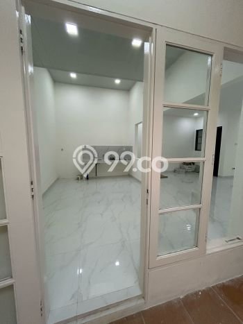 Rumah Luas Asri 3 KT Siap Pakai di Kota Wisata Bogor Rumah Luas Asri 3 KT Siap Pakai di Kota Wisata Bogor
