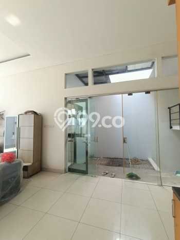 Dijual Rumah Mewah Megah Dengan View Eksklusif di Kota Wisata, Bogor Dijual Rumah Mewah Megah Dengan View Eksklusif di Kota Wisata, Bogor